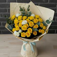 Букет цветов из:  Розы в Осеченки