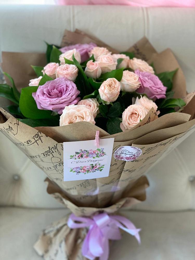 Букет цветов из: Розы в Осеченки