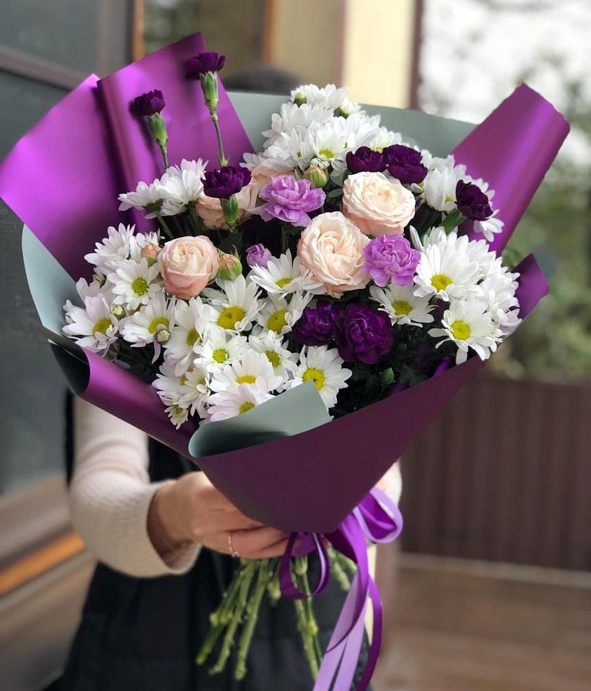 Букет цветов из: Хризантемы, Гвоздики и Розы в Осеченки