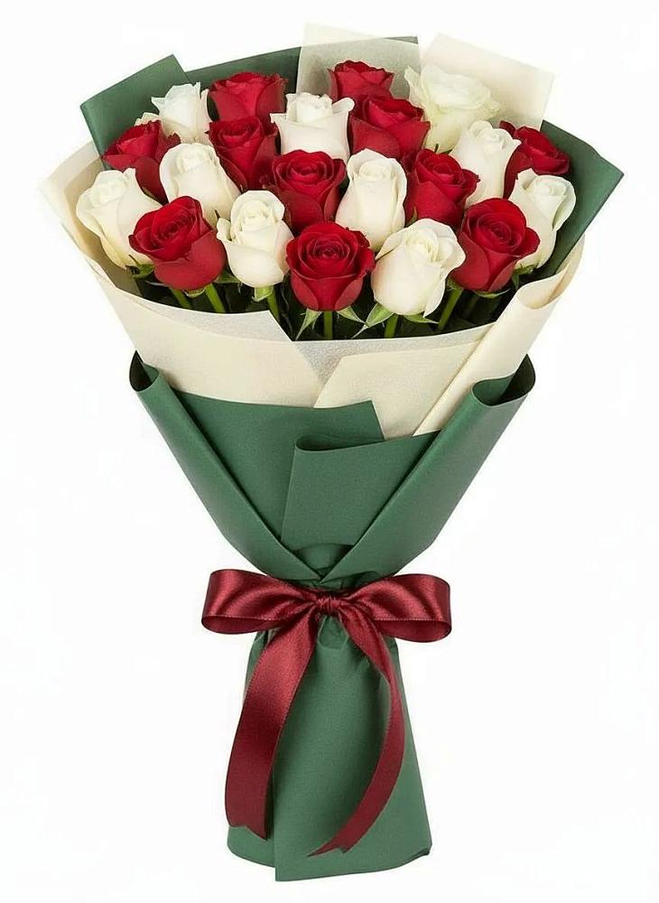 Букет Микс из красных и белых роз в Осеченки