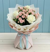 Букет цветов из:  Розы в Осеченки
