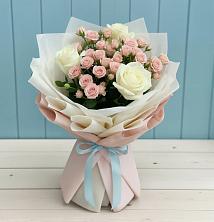 Букет цветов из:  Розы в Осеченки