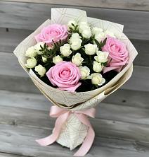 Букет цветов из:  Розы в Осеченки