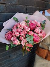 Букет цветов из:  Розы в Осеченки