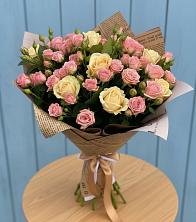 Букет цветов из:  Розы в Осеченки