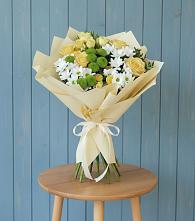 Букет цветов из:  Хризантемы и Розы в Осеченки