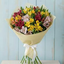 Букет цветов из:  Альстромерии в Осеченки