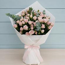 Букет цветов из:  Розы в Осеченки